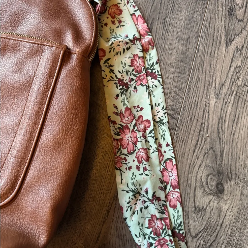 Steve Madden Camel Backpack With Bag Scarf - Image 3