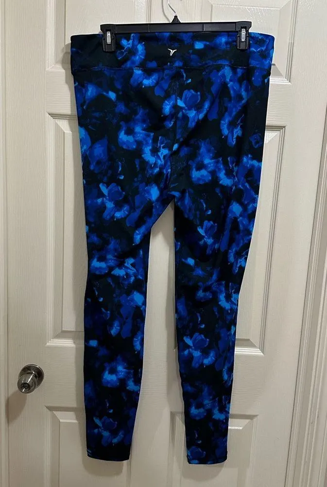 Old Navy active leggings blue and black print size XXL Tall - Image 2