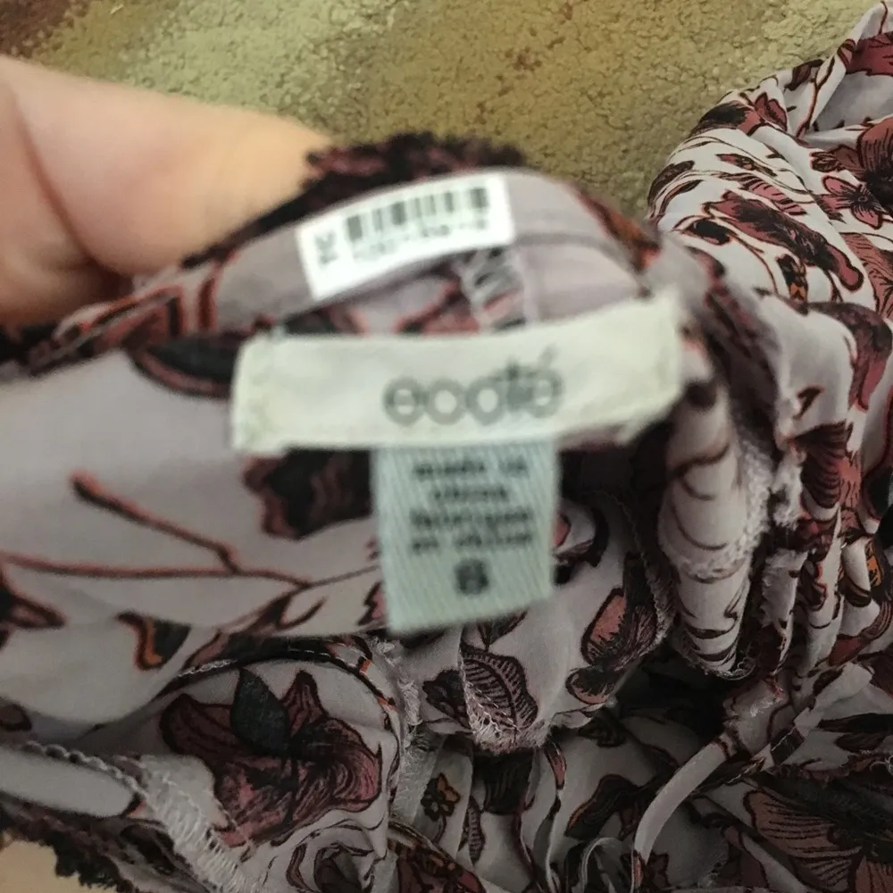 Light purple floral float dress never worn - Image 3