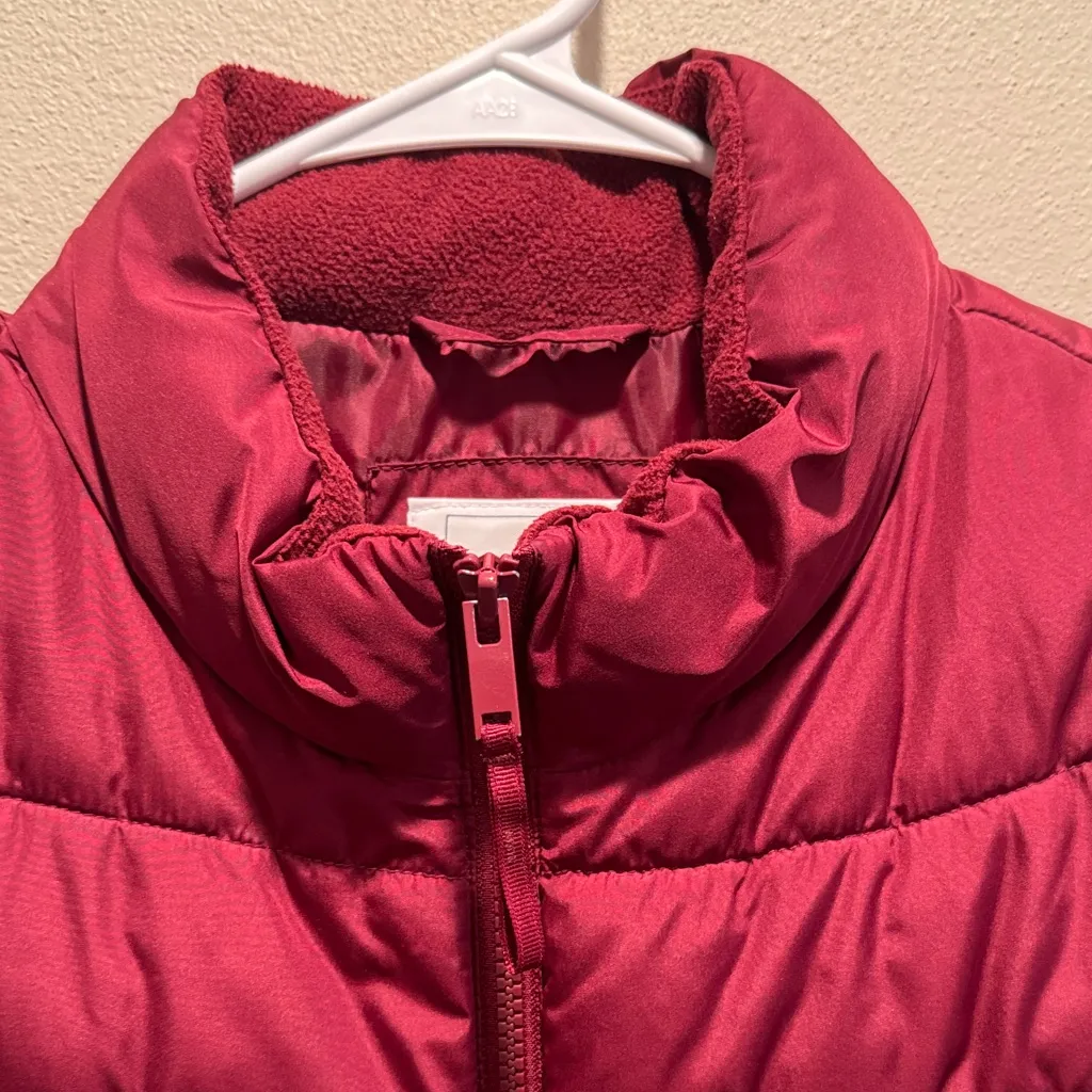 Gap  Burgundy ColdControl Vest - Image 3