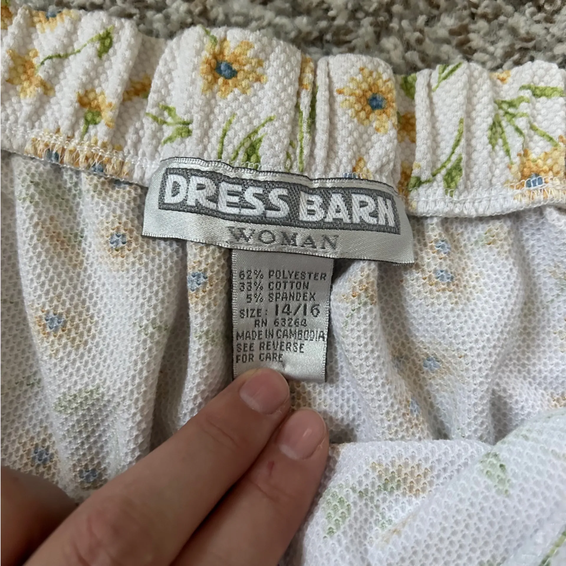 Dress Barn Vintage Cream Floral Button-Down Skort Casual Stretch 90s - Image 2