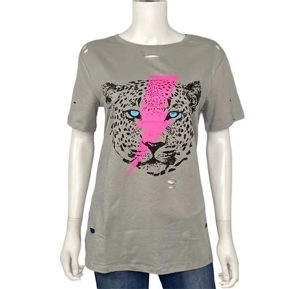 Lovey’s Boutique Grey Cheetah Pink Lightning Distressed Graphic Tee NEW Size M Gray Size M - Image 2