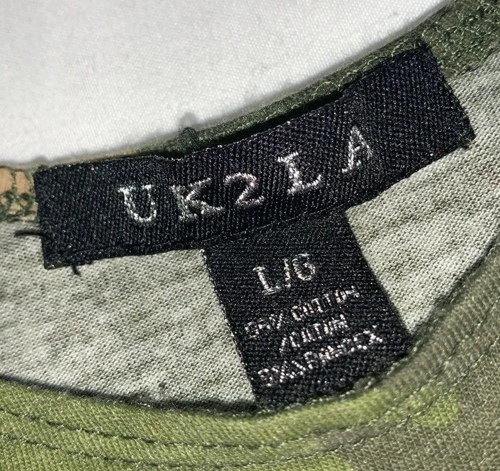 Camouflage Crop Top - Image 2