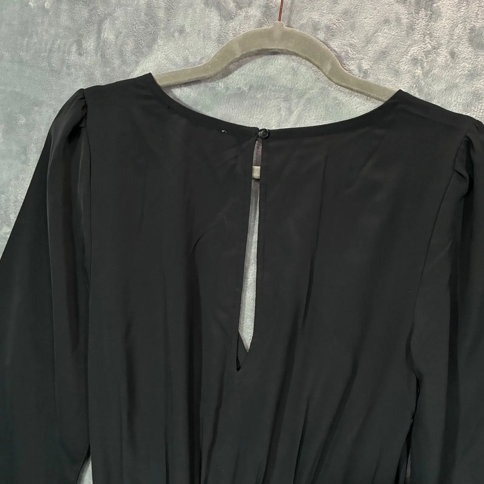 Abercrombie and Fitch Black Long Sleeve V Neck Belted Romper Women's ST Tall - Image 4