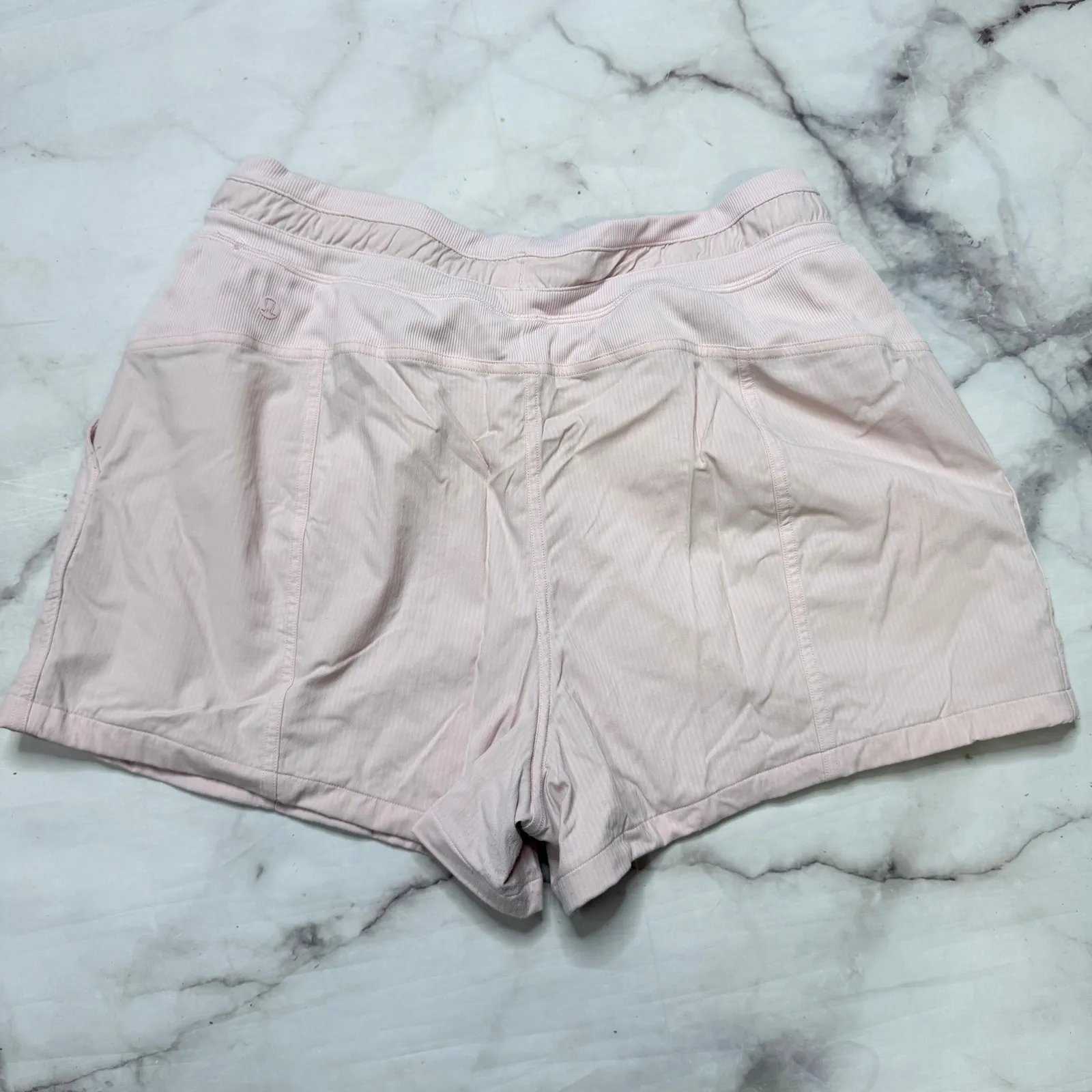 Lululemon Dance Studio High Rise Shorts Size 10 Lined Pink 3.5" - Image 2
