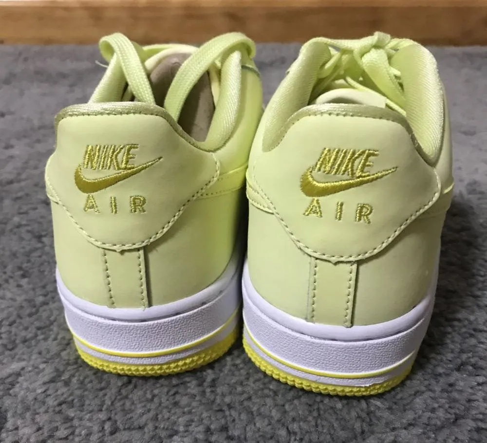 Nike Air Force - Image 4