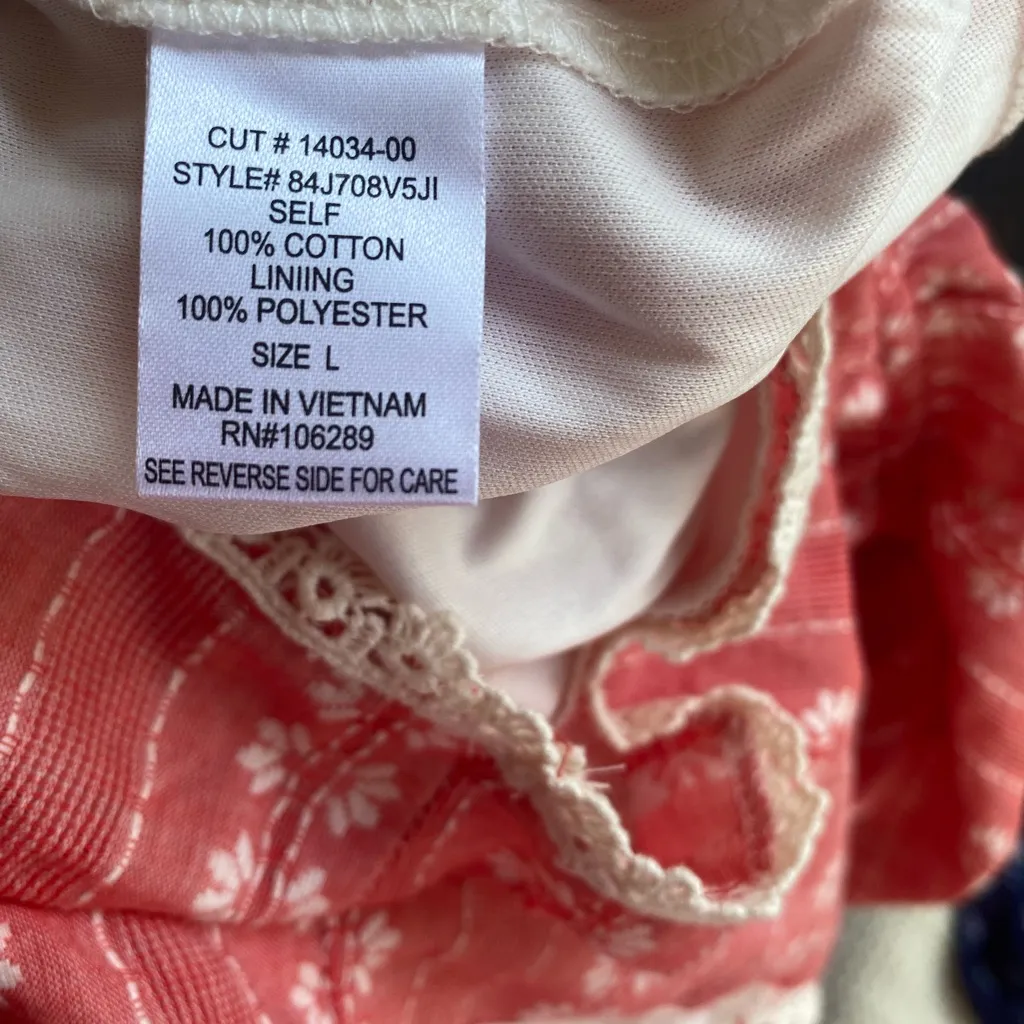 Trixxi  Coral and White Patterned Garment - Image 5