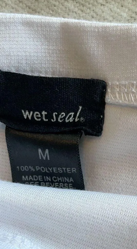 White Off The Shoulder Crop top  - Image 2