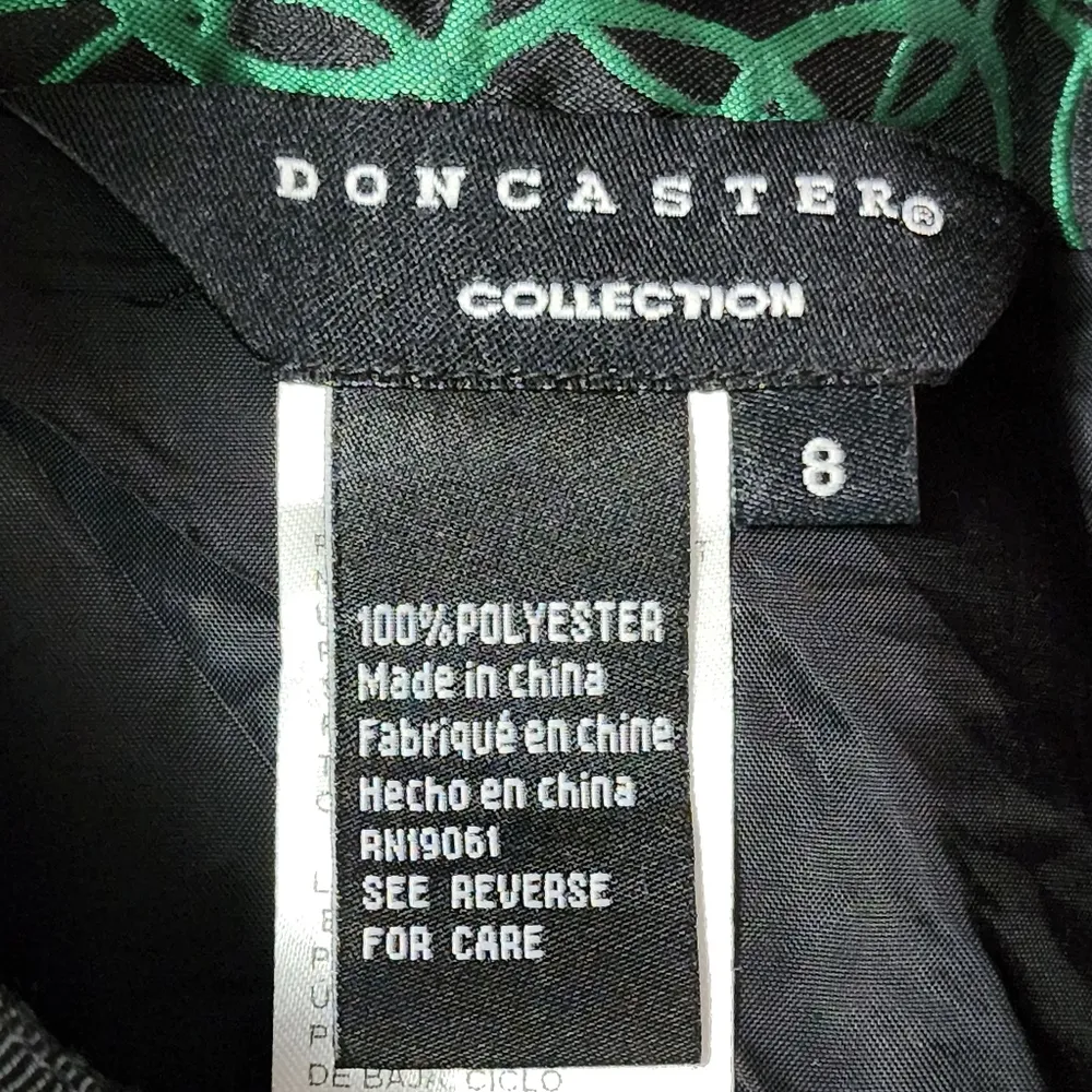 Doncaster emerald & black jacquard geo pencil skirt size 8 - Image 6