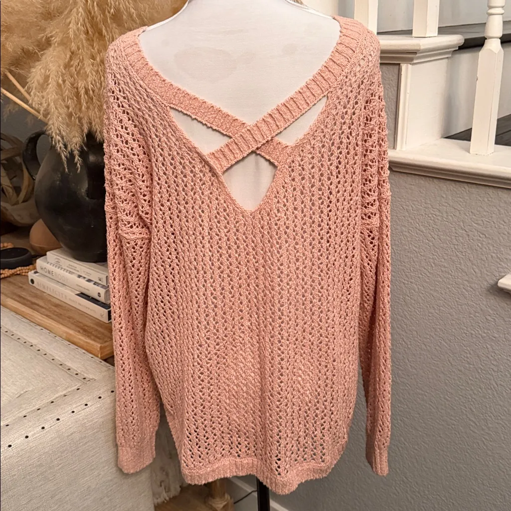 Hollister Oversized Pink Criss Cross Open Knit Sweater Size Medium - Image 6