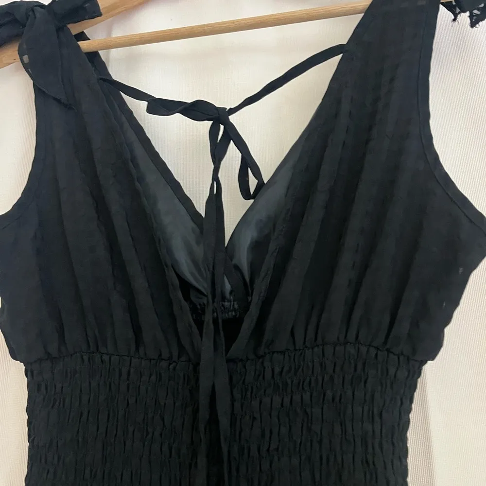 SHEIN Black Smocked V-Neck Blouse Cocktail - Image 7