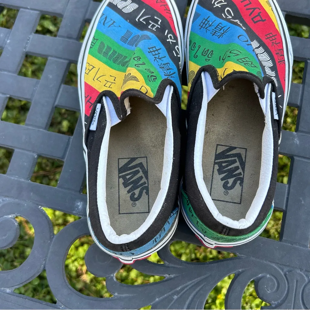 VANS Spirit 2020 Olympics International Script Bright Slip-Ons‎  6.5 woman - Image 6