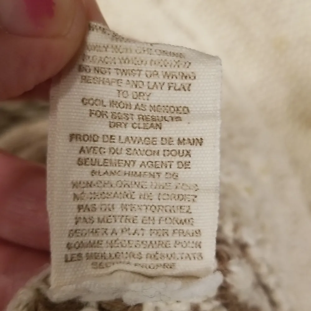 💕FREE PEOPLE💕 Poncho Style Kangaroo Pocket Tunic Hoodie ~ Tribal Aztec Medium - Image 9