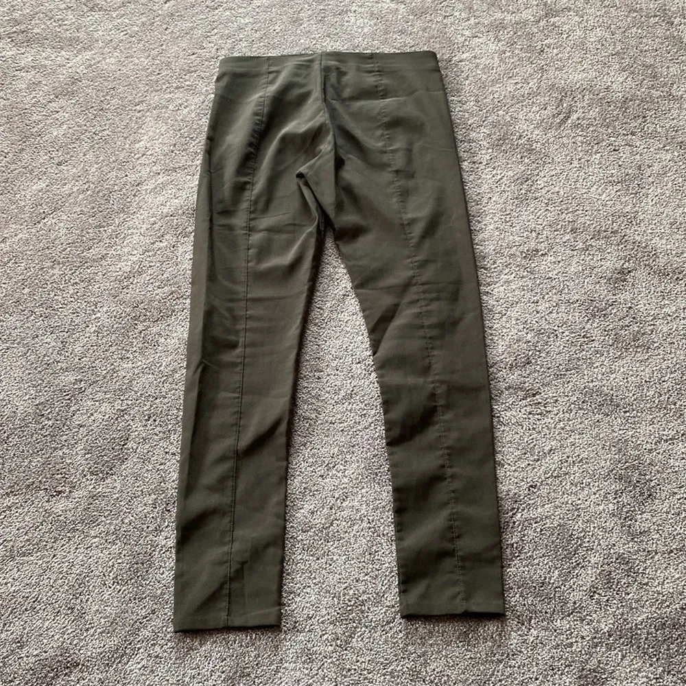 Divided HM Bottoms SIZE 12 - Image 4