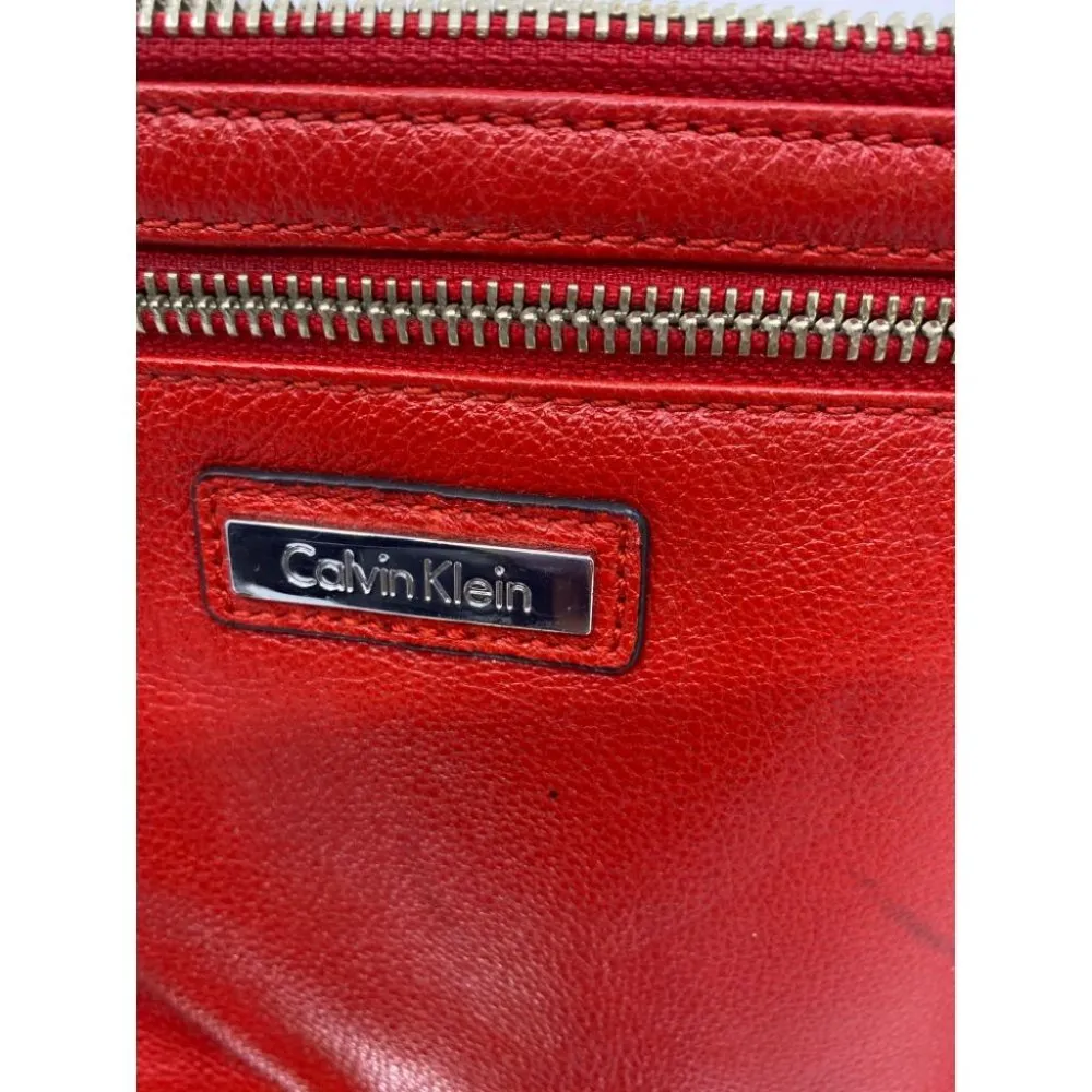 Calvin Klein Red Wristlet - Image 4