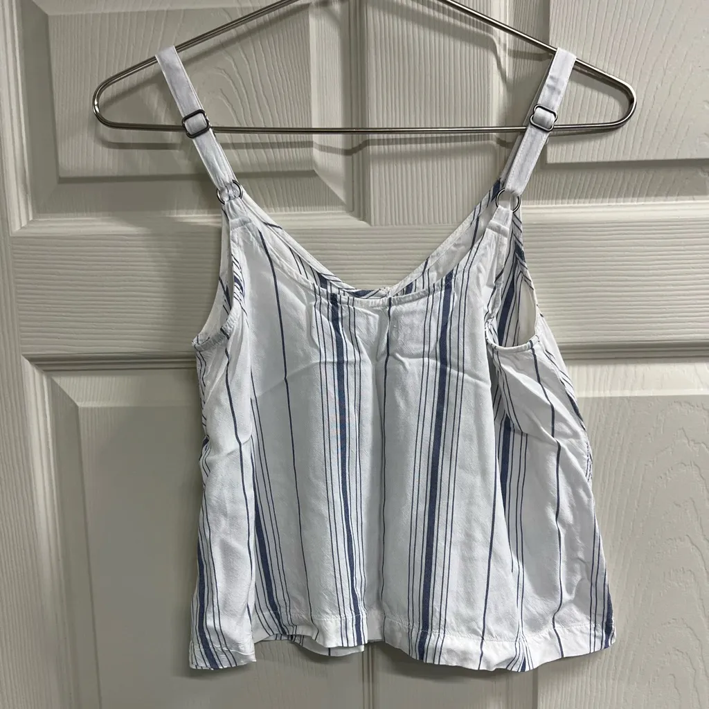 Hollister Women’s White and Blue Striped Sleeveless Tank Top - Size XS - EUC - Image 2