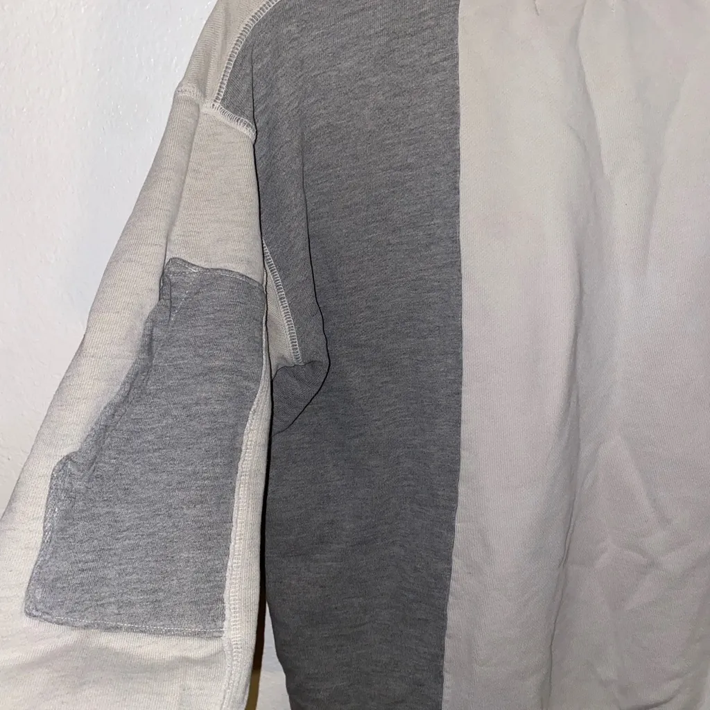 John Elliot Women’s Size 0 Color block Gray Crewneck Sweatshirt Casual Boho - Image 6