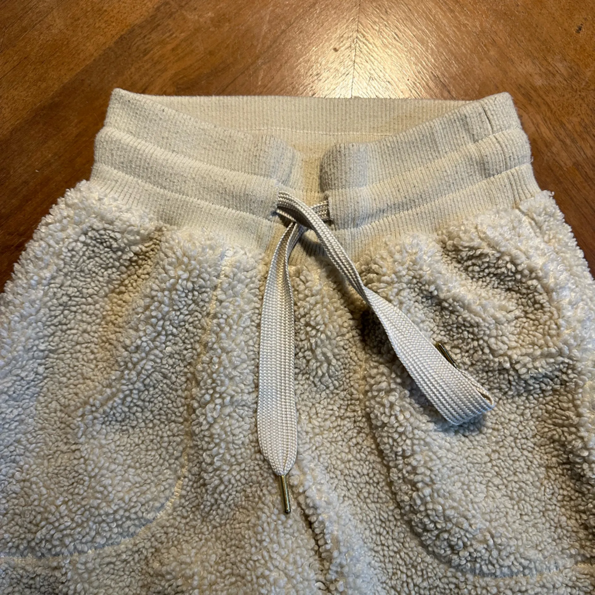 JoyLab Cream Sherpa Joggers - Image 2