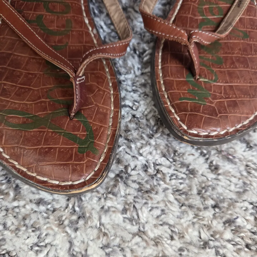 Sam Edelman Gracie Brown Leather Flip-Flops - Image 3