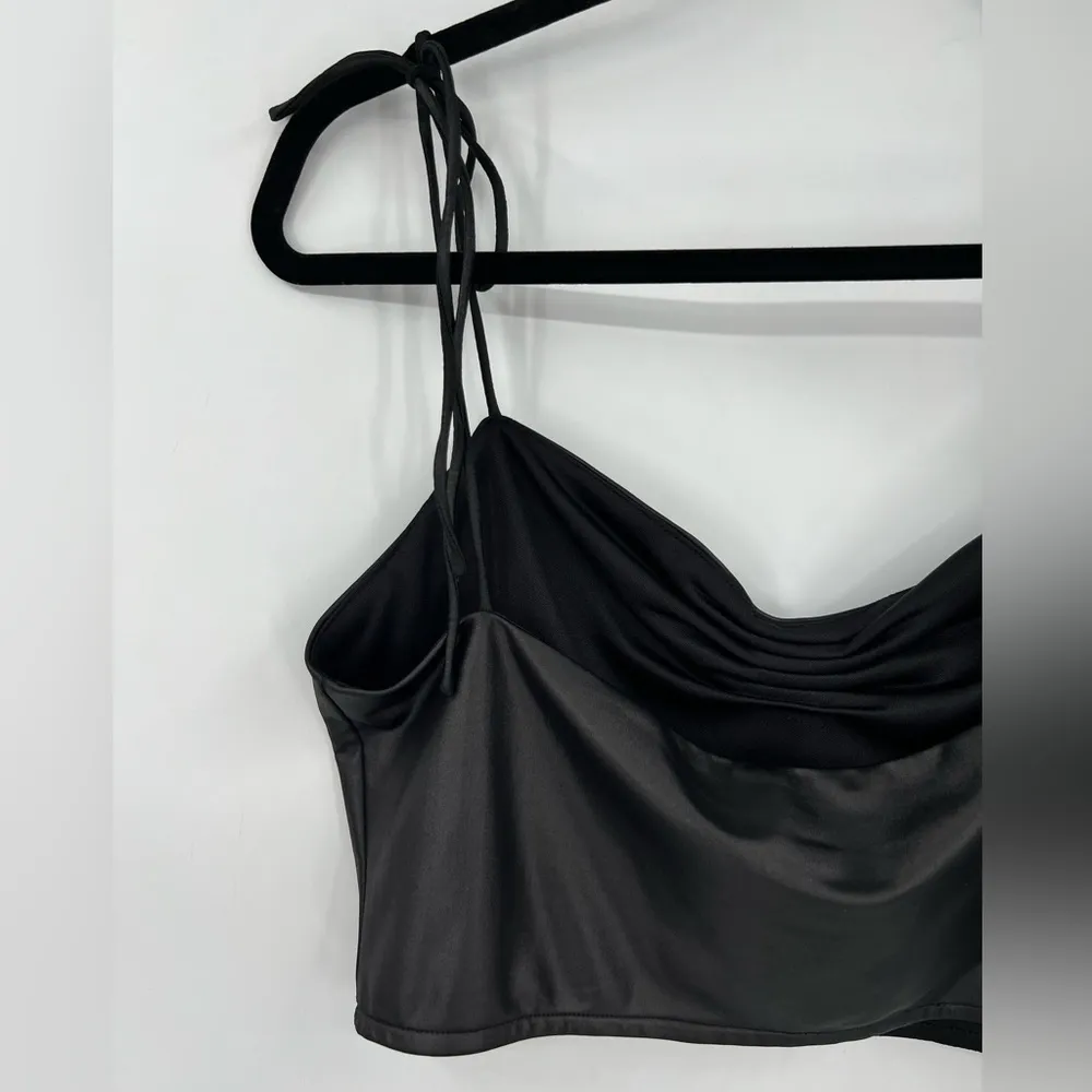 🆕 NWOT Superdown Revolve Cameron Tie Strap Crop Top Black Ruched Tank Top Large - Image 13