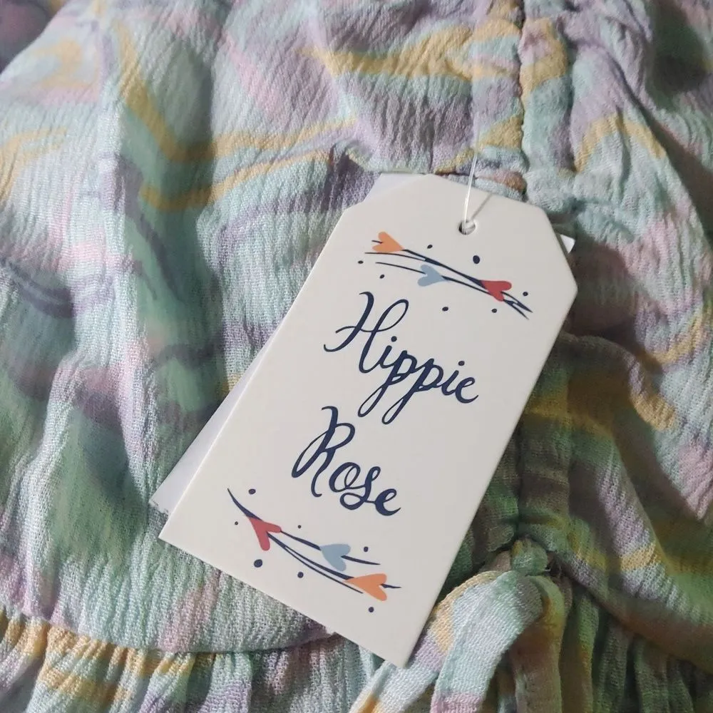 Hippie Rose NWT Cropped top size medium.     LTOP227 - Image 5