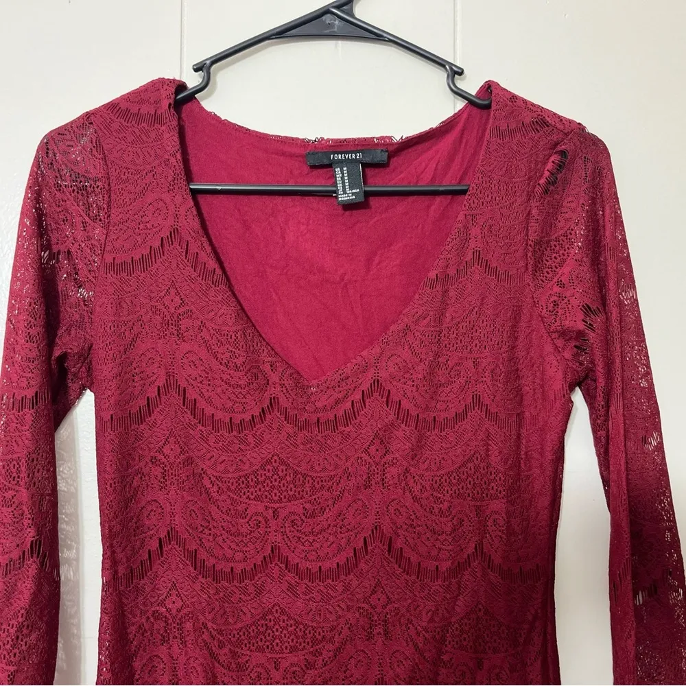 Forever 21  Long Sleeve Lace Dress Size M - Image 3