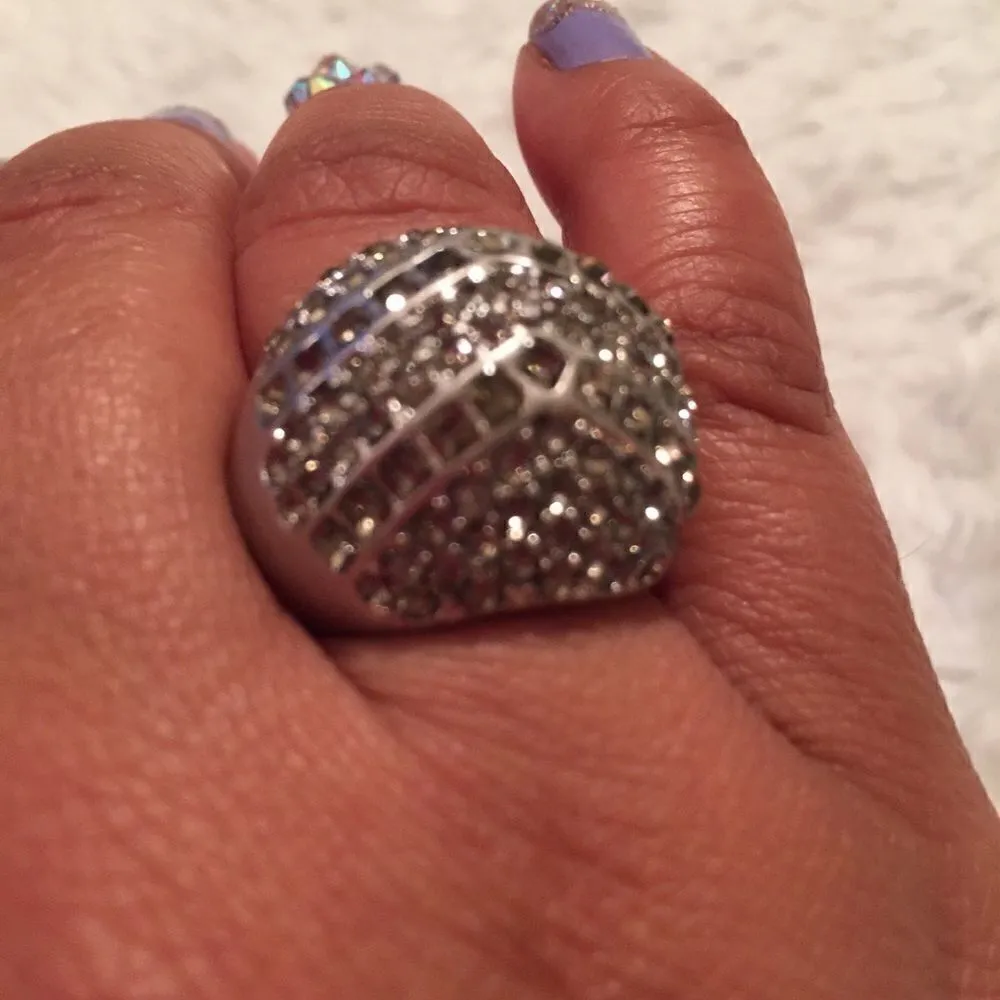 Gorgeous Kiam Family Sparkle Dome Ring! Size8 Silver Size 8 - Image 7