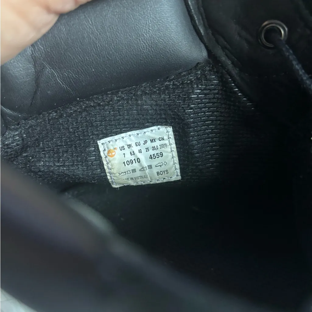 Timberland Black Ankle  Boys (Young) Boots Size 7 - Image 11