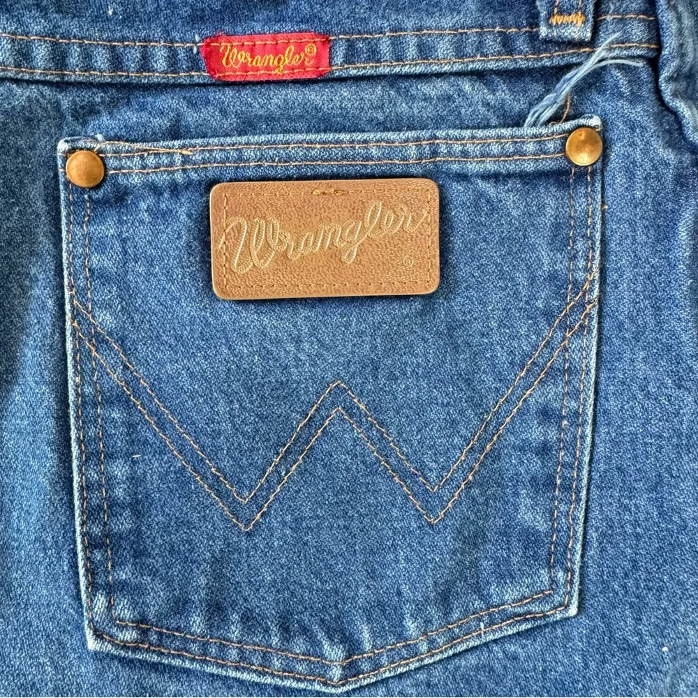 Vintage Y2K 90s Wrangler Women’s Jeans Straight Leg High Waist 13x34 - Image 3