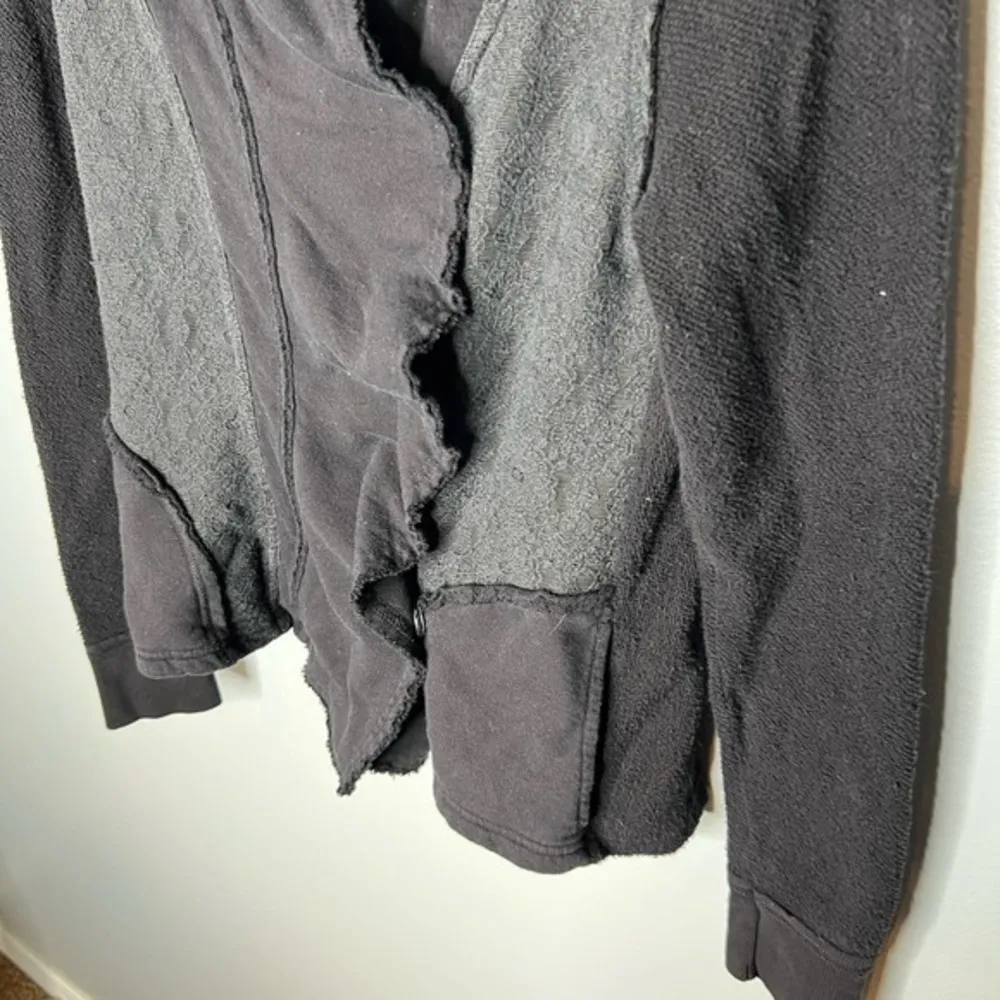 Free People Black Lace Hooded Ruffle Jacket Snap Button Women's Size Extra Small - Image 9