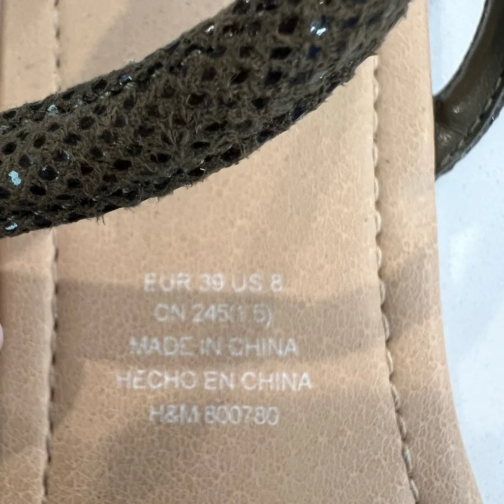 H & M sandals - Image 2