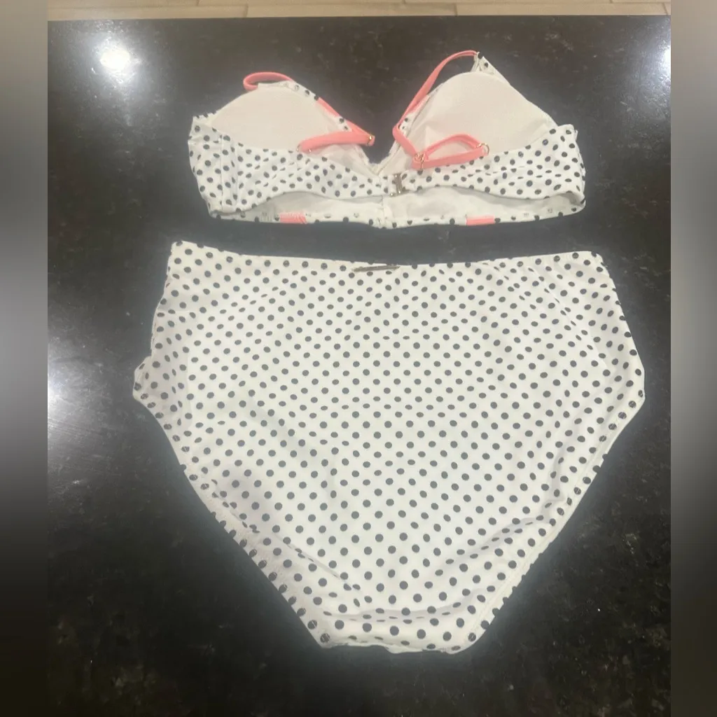 Juicy Couture Black/White Polka Dot High Waist Bikini Set Sz M EUC pinupgirl - Image 2