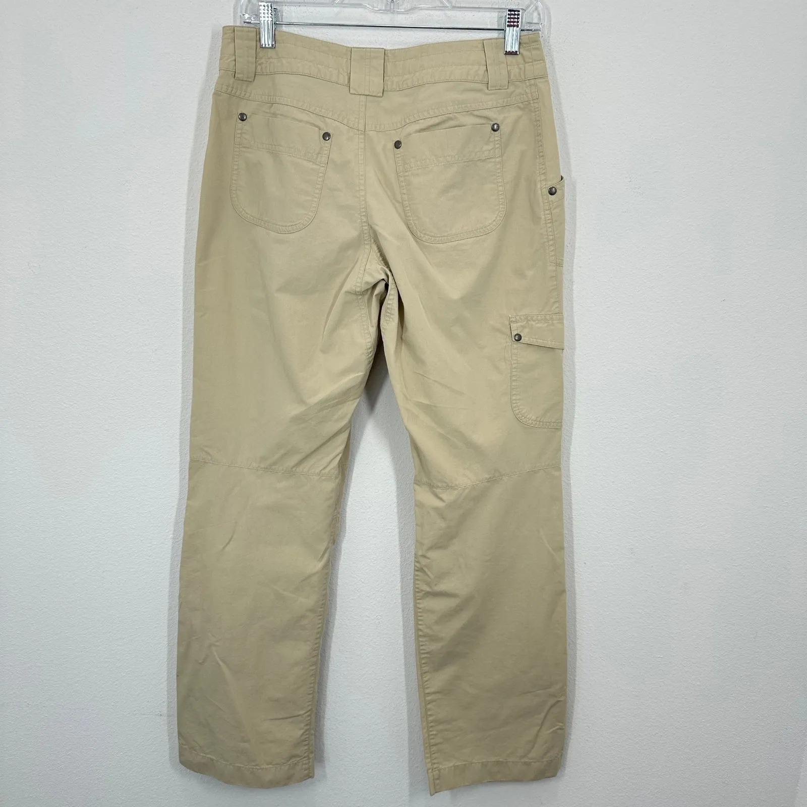 Arcteryx Women's Khaki Cargo Pants Lightweight Outdoor Adventure Convertible Tan Size 6 - Image 5
