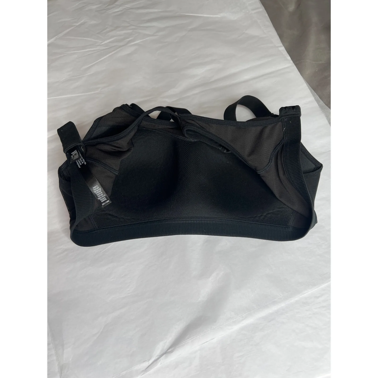 Victorious sport bra size 36C black wire-free exercise gym casual comfort - Image 3