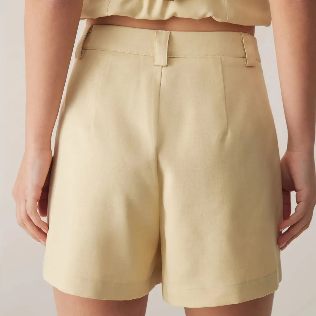 Rihoas Yellow High Waisted Pocket Shorts Size M - Image 4