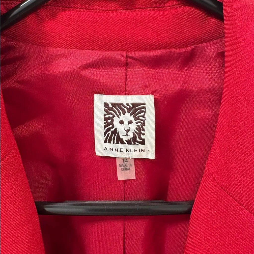 Anne Klein Red Blazer with Black Accents - Image 3