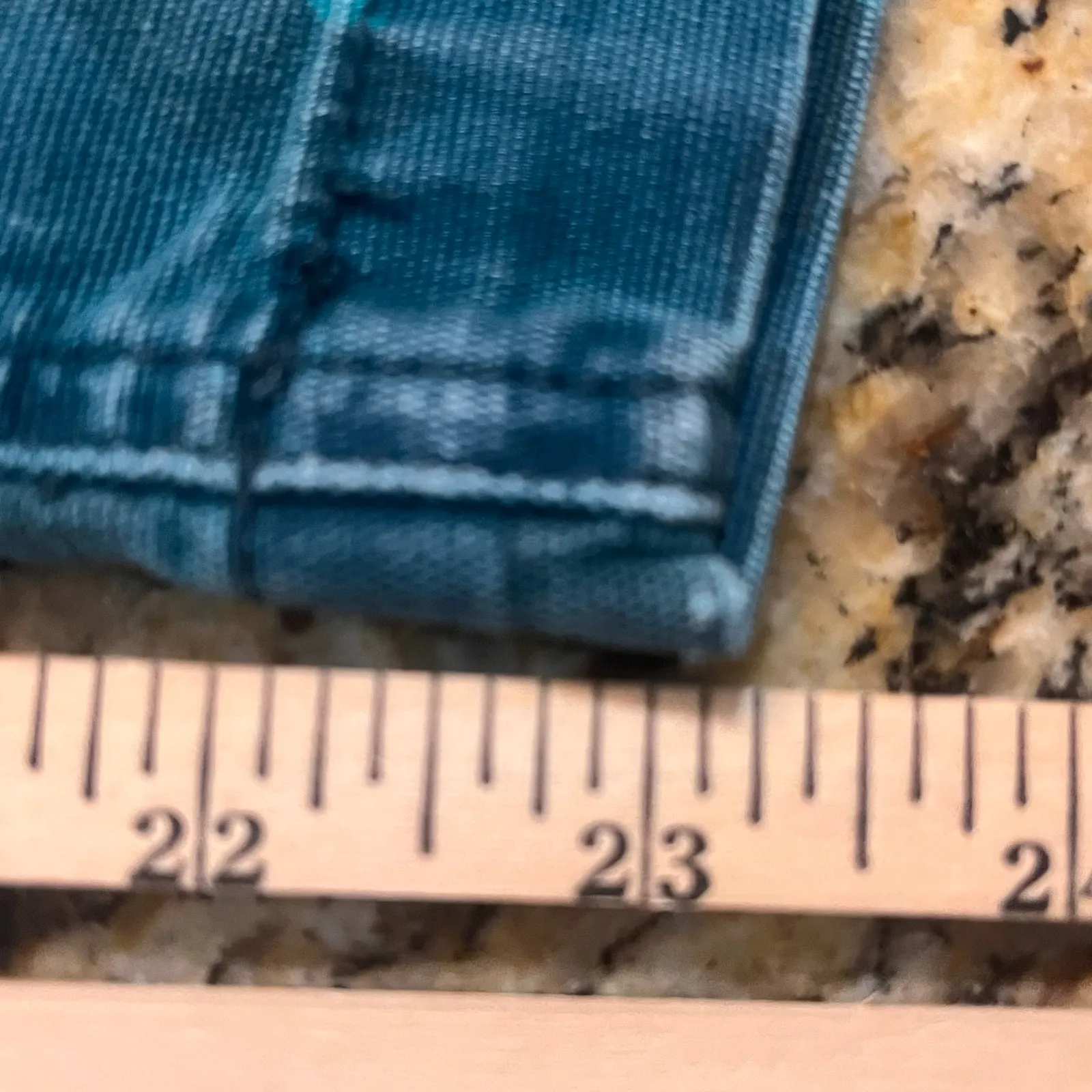 Anthropologie Austin High Rise Cropped Cargo Pant Teal Green Camouflage Size 28 - Image 8