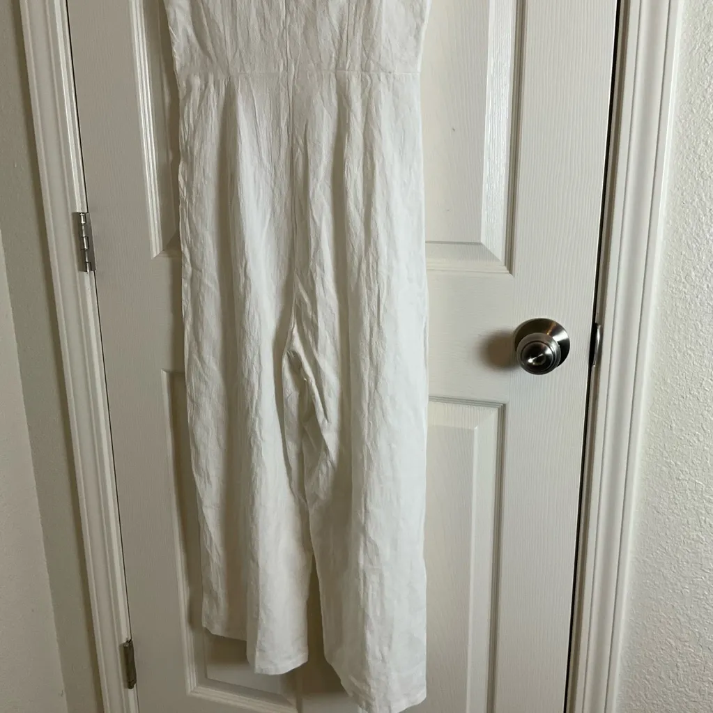Nasty Gal White Button-Front Woman’s Jumpsuit size 6 - Image 8