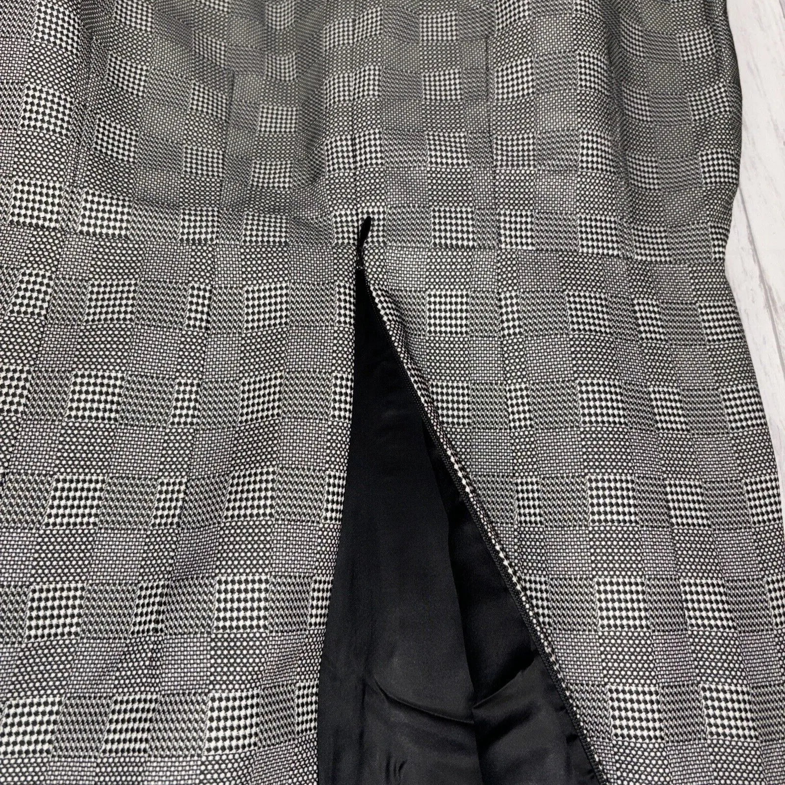 Womens Size 44 US 8 Alexander McQueen Dress Blazer Set EUC - Image 8