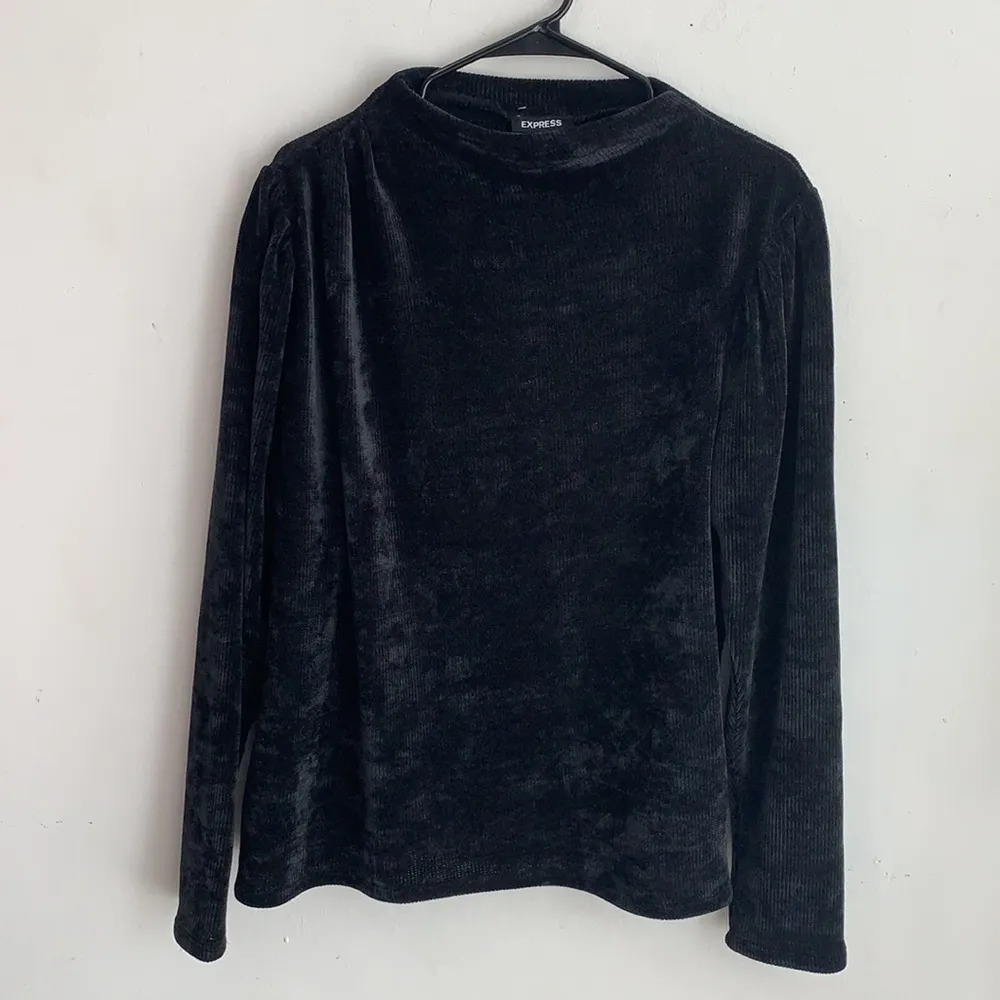 Express Black Roll Neck Puff Sleeve Sweater Size XL NWT - Image 3