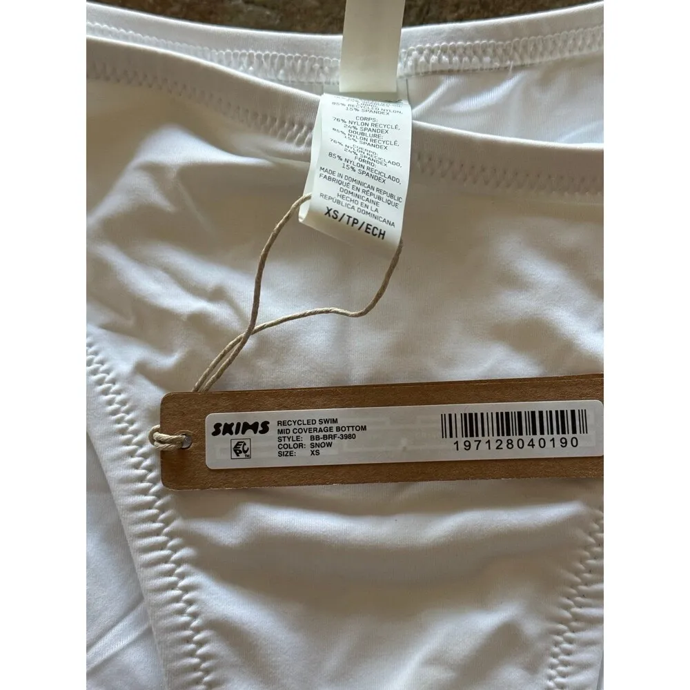 Skims Signature Swim Mid Coverage Bikini Bottom Snow XS - Image 8