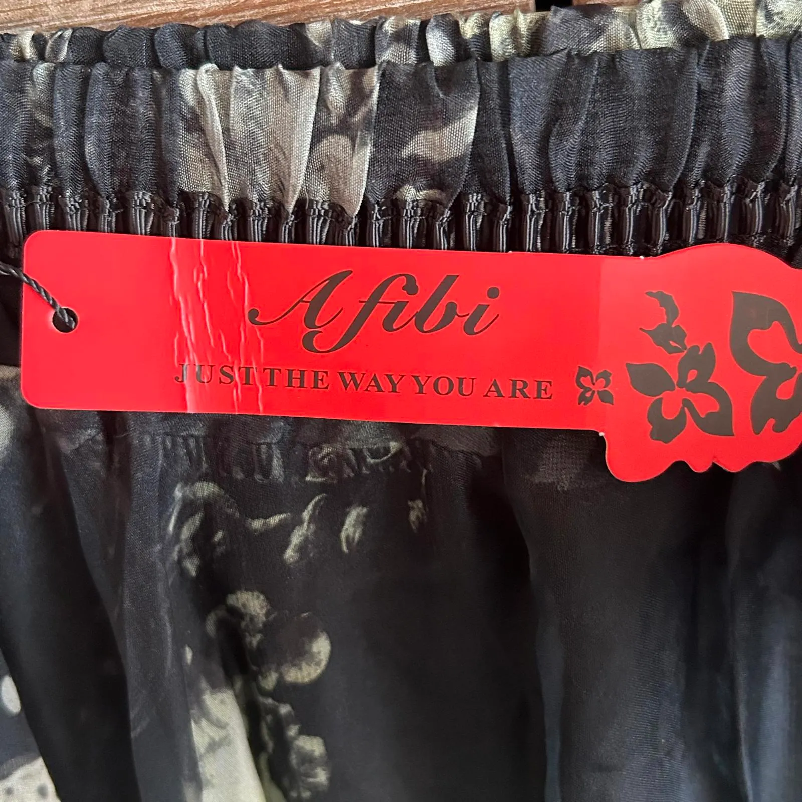 NWT Afibi Women's Black Chiffon Floral Elastic Waist Maxi Skirt - Image 3