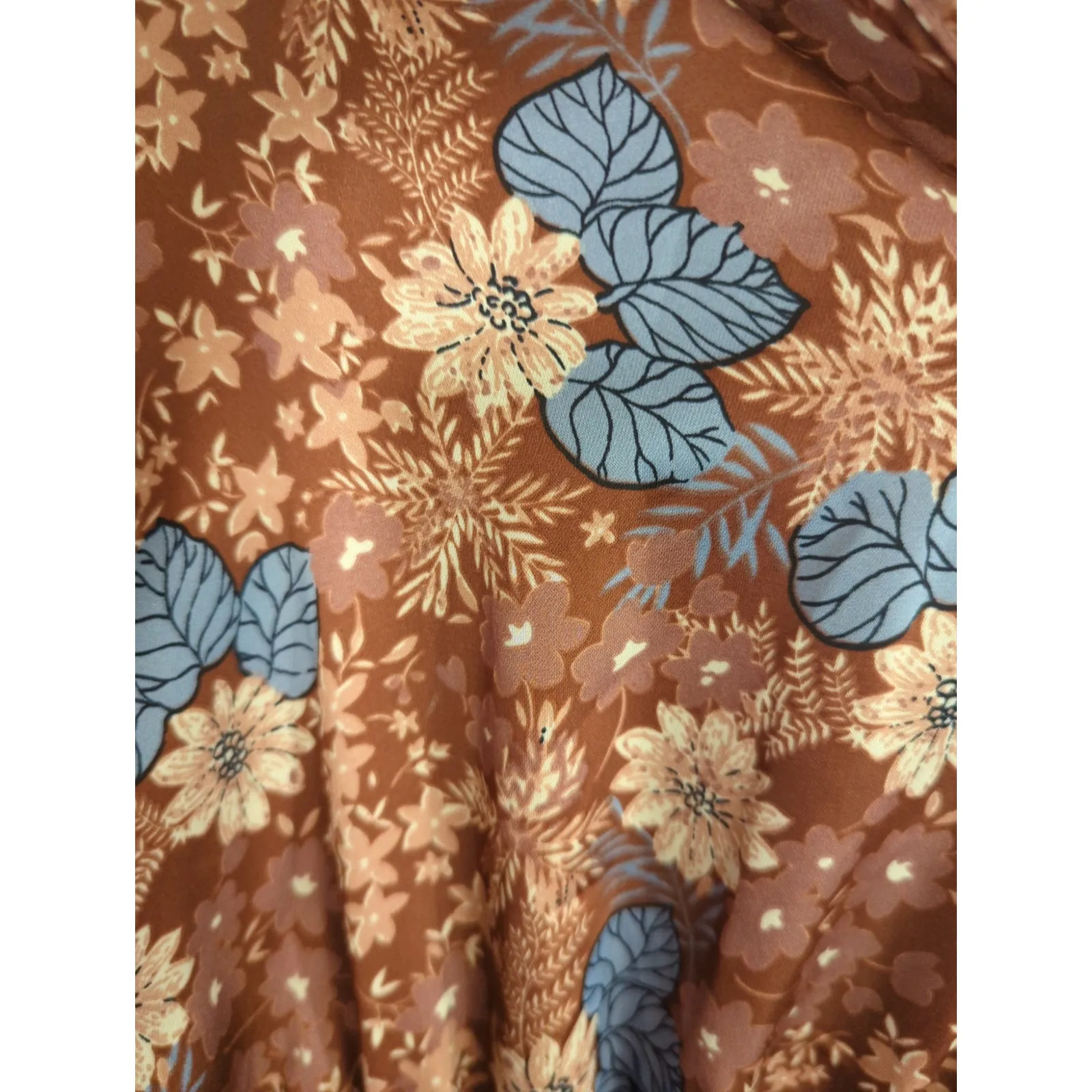 VICI Foster Satin Floral Keyhole Mini Dress - Size M - Mauve Tiered Bell Sleeve - Image 8