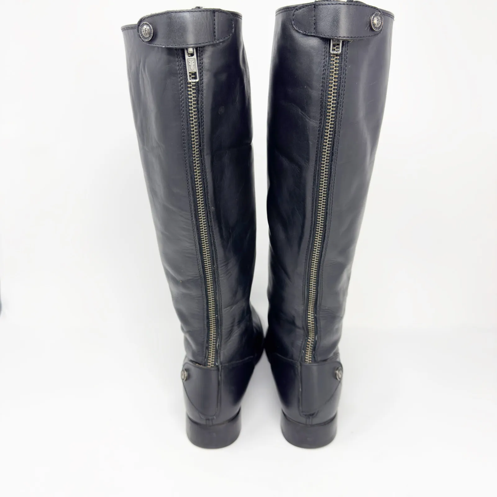 Frye Women's Tall Black Leather Riding Boots size 8B - Image 4