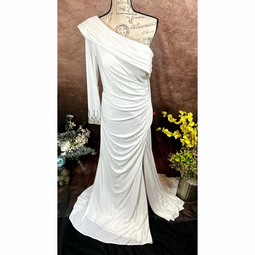 Mac Duggal Beaded Cuff Drop Shoulder Faux Wrap Gown - White - size 14 - Image 5