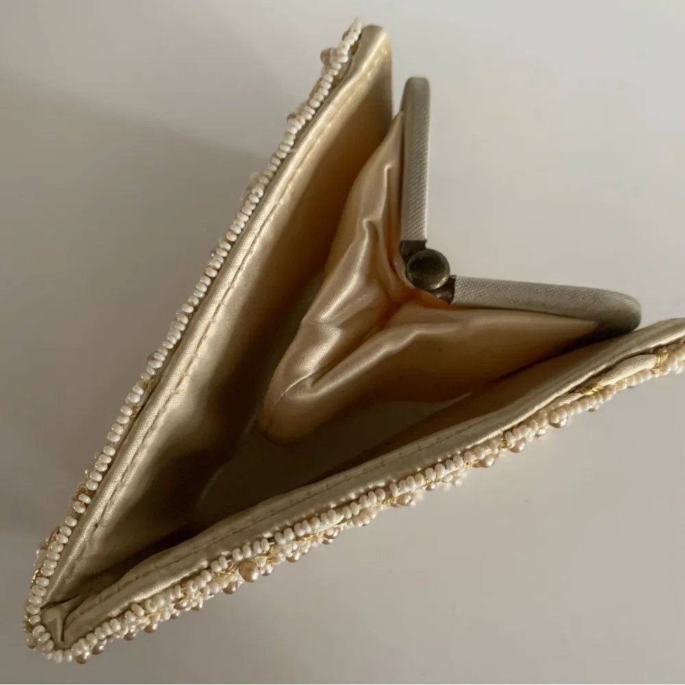 Jolles Original Gold Vintage 1950’s Floral Pearl Beaded Coin Purse - Image 7