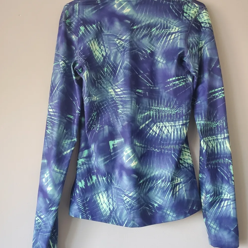 Nike Pro Dri-Fit Purple and Neon Green Cold Gear 1/2 Zip Running Jacket Size M - Image 6