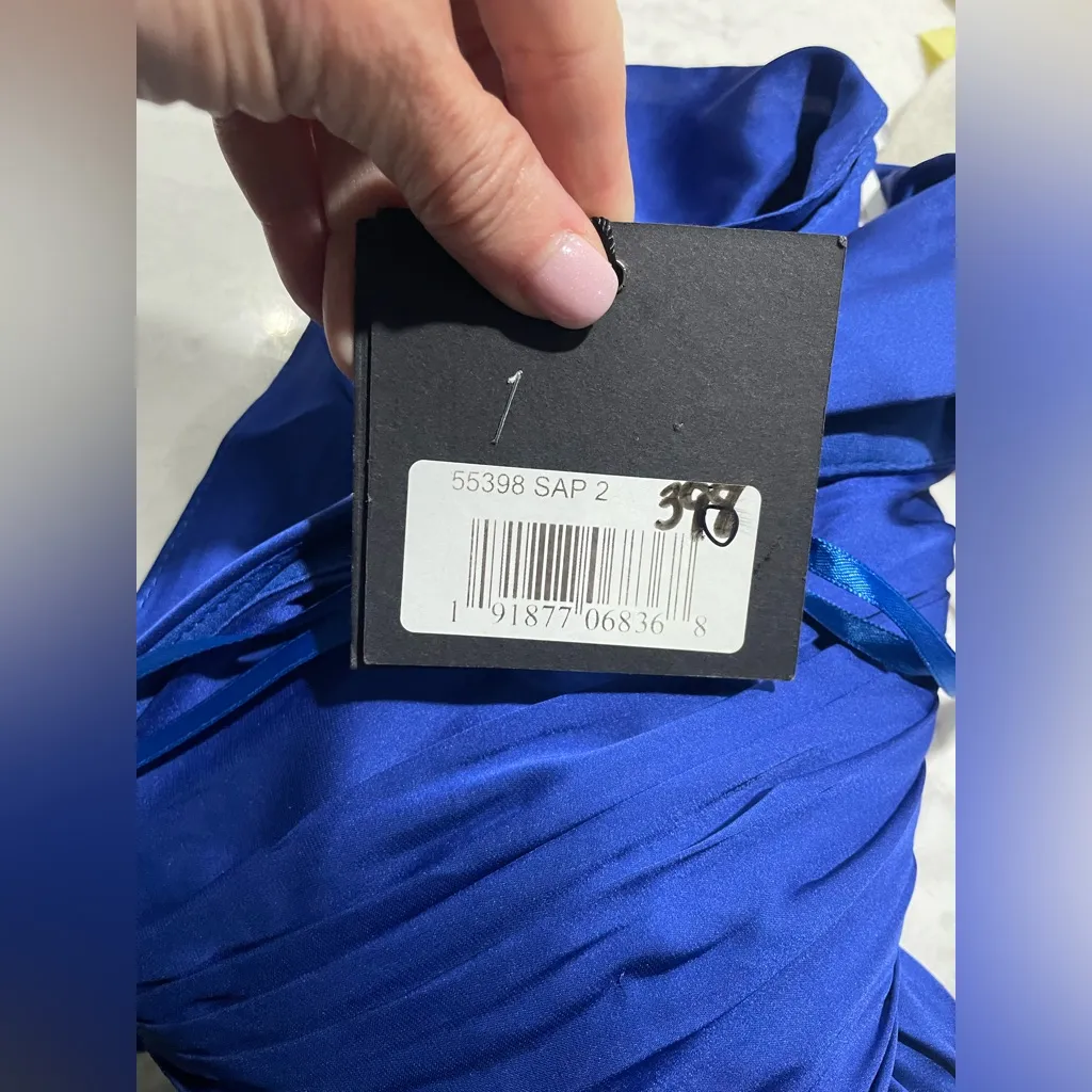 NWT Mac Duggal One Shoulder
Bishop Sleeve‎ Gown in Sapphire Blue 55398 Sz 2 $398 - Image 9