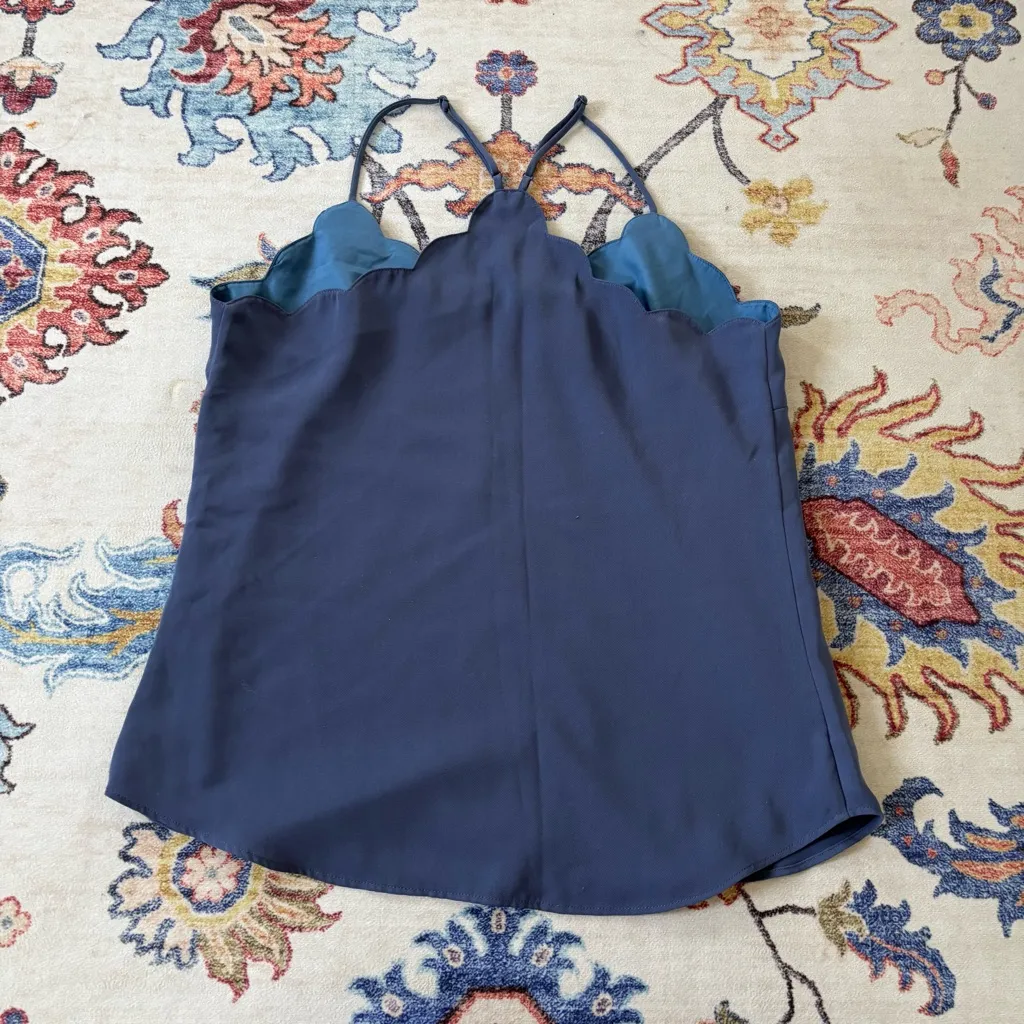 J. Crew Dusty Blue Scalloped Trim Camisole Tank Blouse Size 0 - Image 4