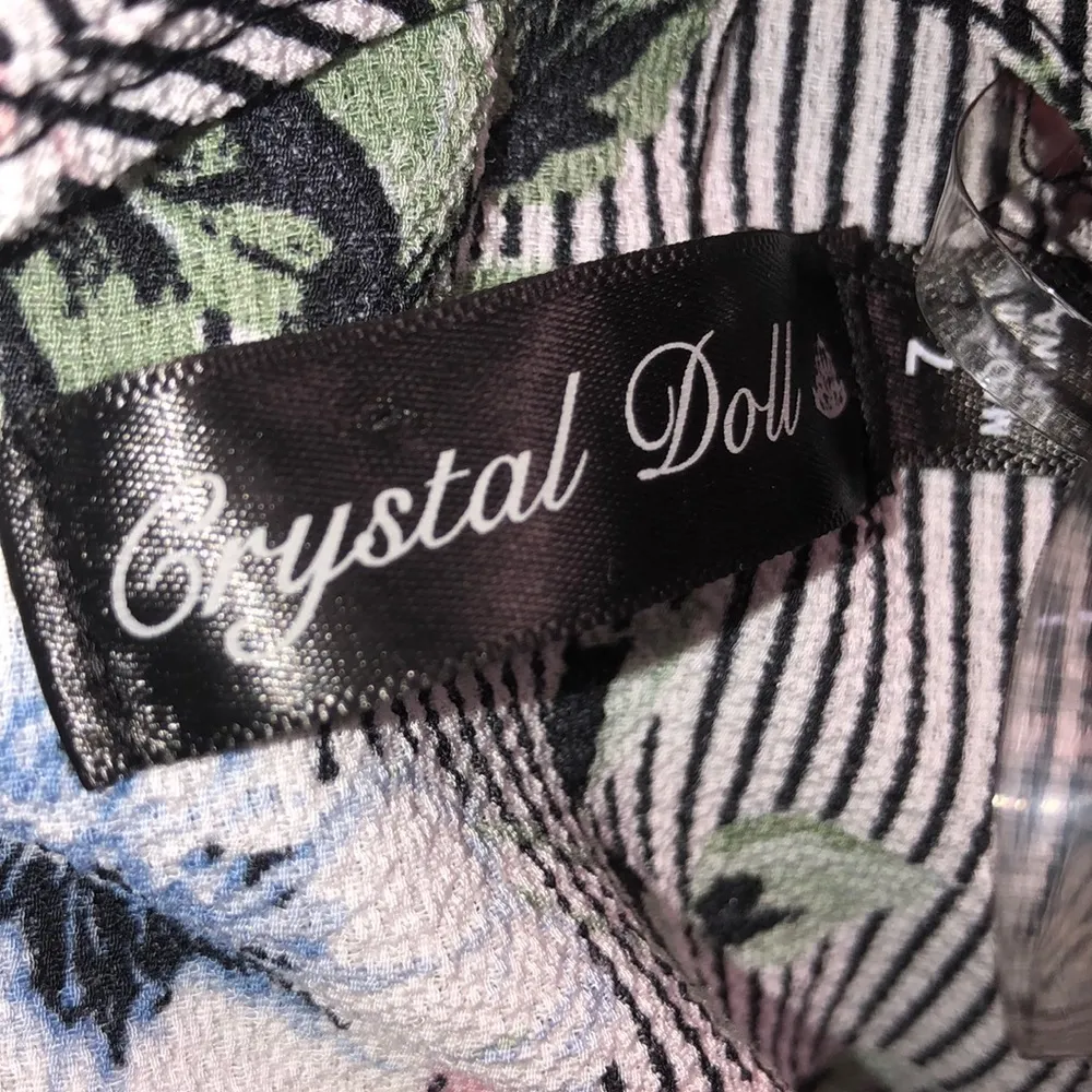 CRYSTAL DOLL juniors size 7 flirty striped romper - Image 5